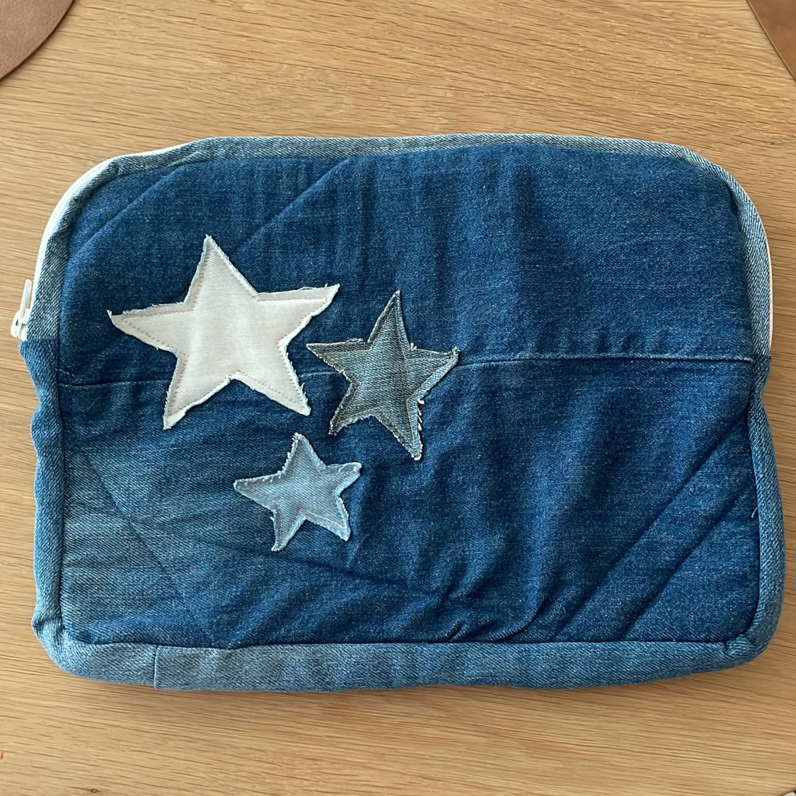 Coolt handgjort datorfodral - 90