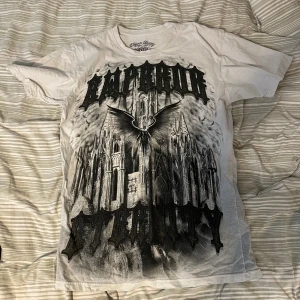 Tryck T Shirt - Coolt tryck använder den inte bra condition