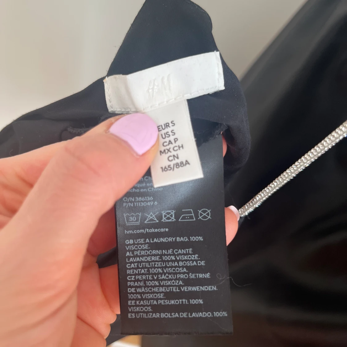 💛Svart sidenlinne från HM💛 - 91