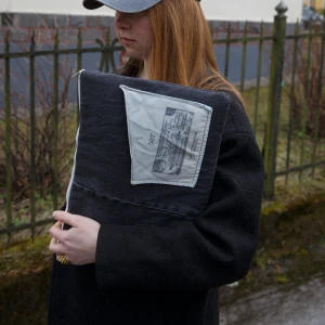 Datorfodral  - 27x37, passar både Chromebook och MacBook⭐️💻 Handsytt av återvunna material🪡 Innerficka