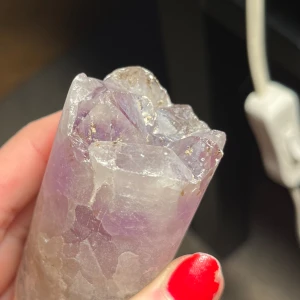 Ametist - Fin ametist bit 90kr💜