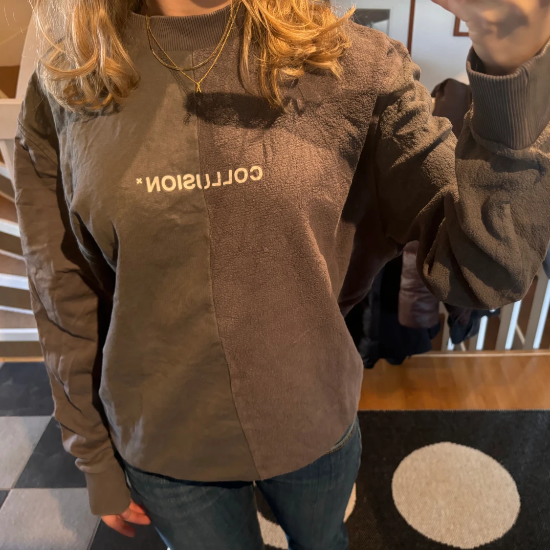 Grå sweatshirt  - 91