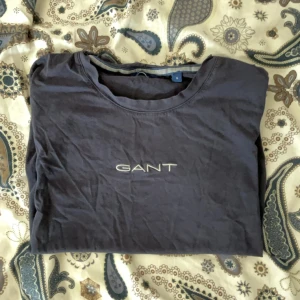 Gant tröja - Bra skick! Knappt använd! Super skön!
