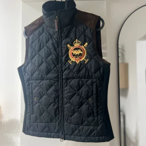 Polo Ralph lauren  - Fin väst från polo Ralph lauren 