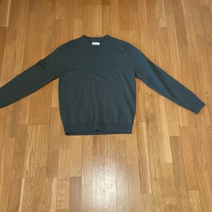 These glory days tröja -  Skit snygg These Glory Days superior marino ull tröja. Passar perfekt nu inför våren/sommarn. Pris kan självklart diskuteras.