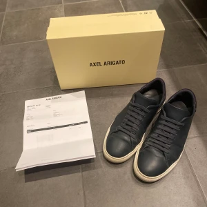 Arigato clean 90  - Okej skick clean 90 arigatos. Vid snabb affär bättre pris och snabbare leverans 1-3 dagar 