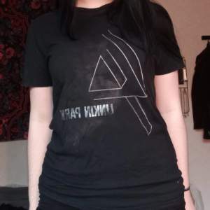 Linkin park t-shirt! Fint skick, storlek M.
