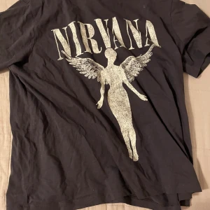 T-shirt - T-shirt Nirvana