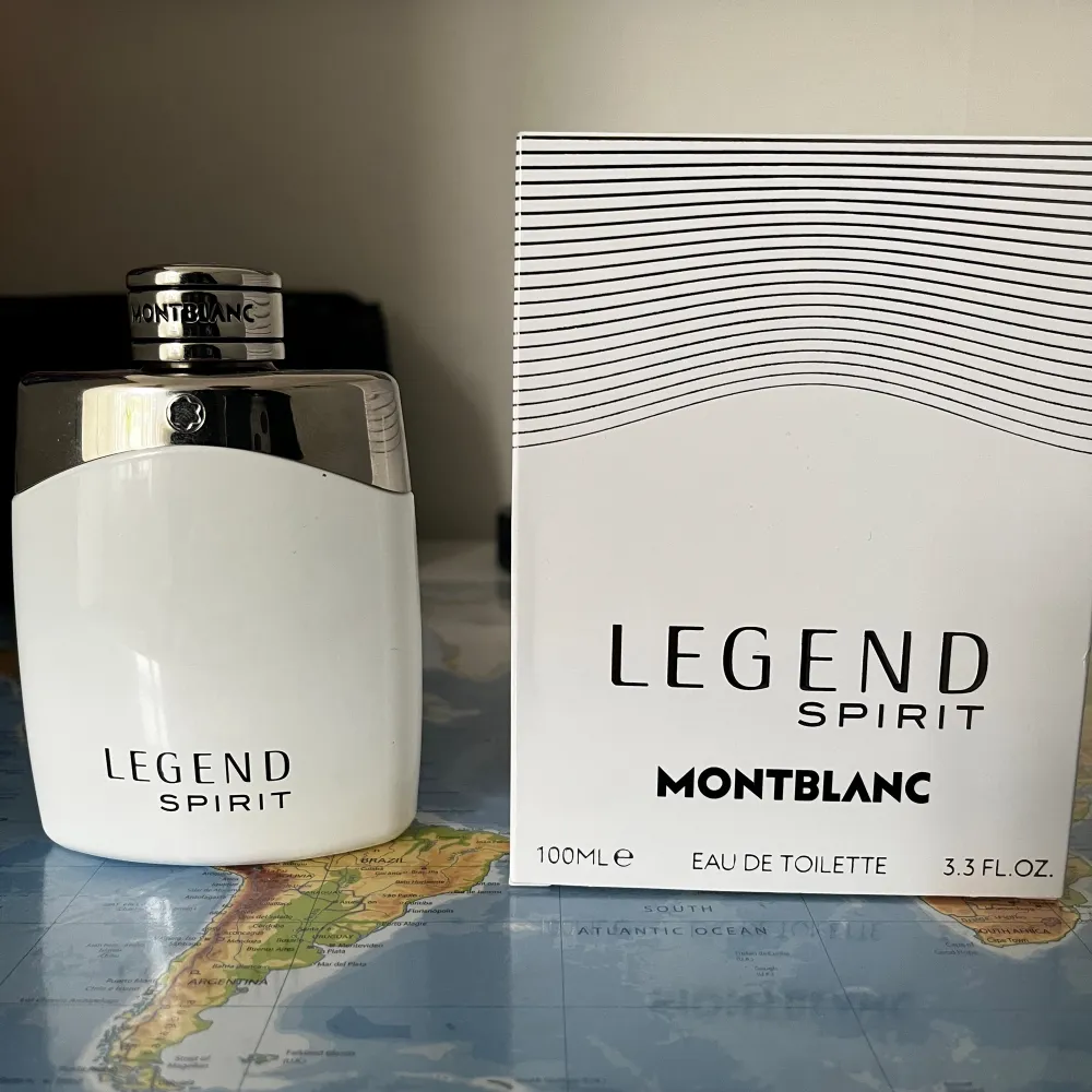 Säljer nu en Montblanc Legend Spirit Edt. Ca 90ml kvar av 100. Säljer då den inte kommer till användning. Kostar ca 550 ny, mitt pris 350👍🏻 Hör av er vid frågor!. Parfym.