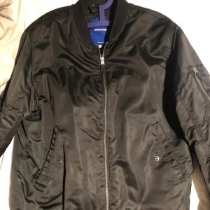 Bomberjacka, Jack & Jones  - Bombarjacka, Jack & Jones 