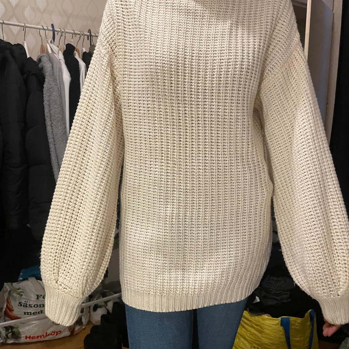 Stickad tröja 