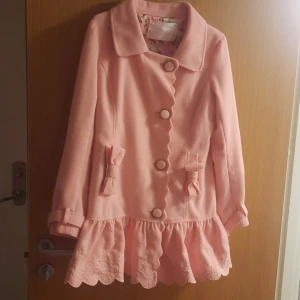 Fake liz liza kappa  - Storlek; SMALL