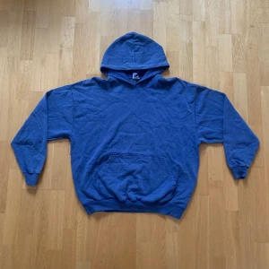 Blå Hoodie - Blå Tvättad Hoodie Storlek M Bra Skick