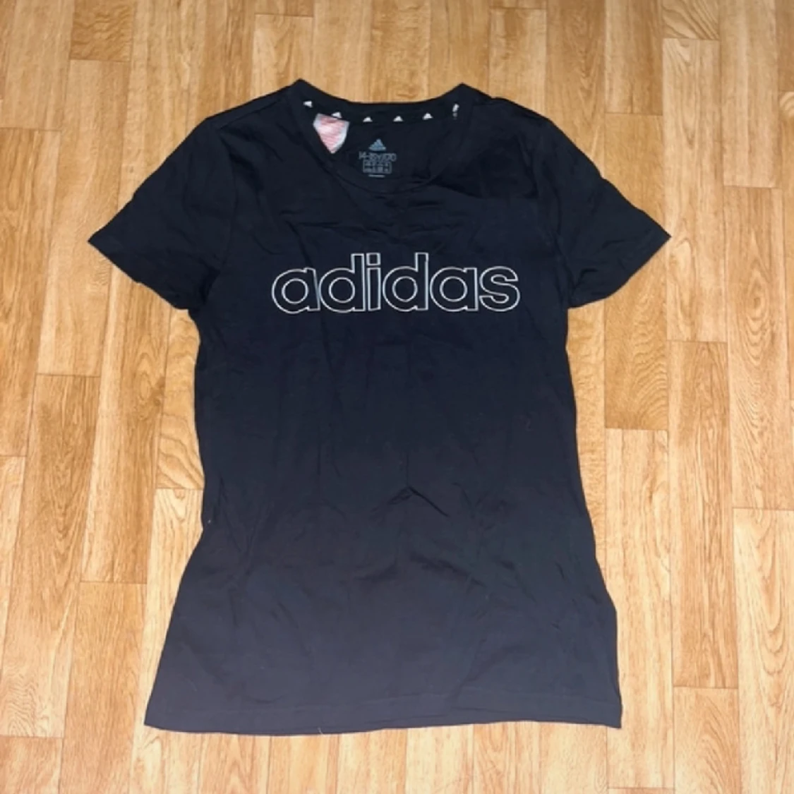 adidas t-shirt