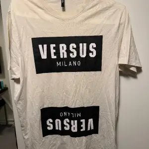 Versus Versace T shirt, kvitto finns