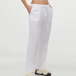 Linnebyxor - Linnebyxor från H&M som blivit för små. Inga defekter