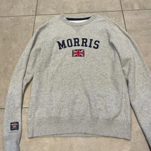Morris tröja  - GRÅ Sweatshirt 