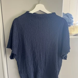 Zara tröja  - Så fin tröja från zara! Använd Max 2 gånger💗