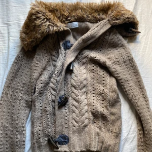 Söt tröja - Söt tröja som inte kommer till användning