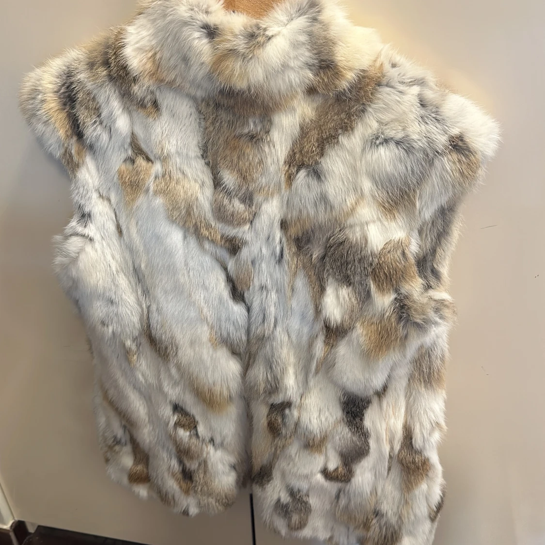 Äkta päls väst från hollies - 90