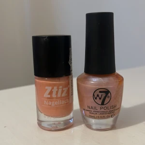 Nagellack - Två helt oanvända nagellack. Säljer båda för 45 kr och en för 25 kr. 🥰