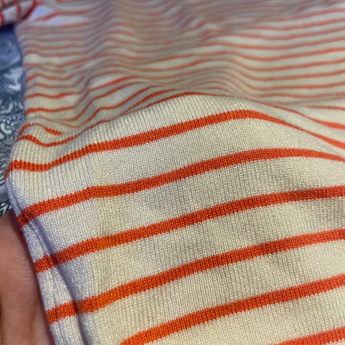 Randig stickat t-shirt - 91