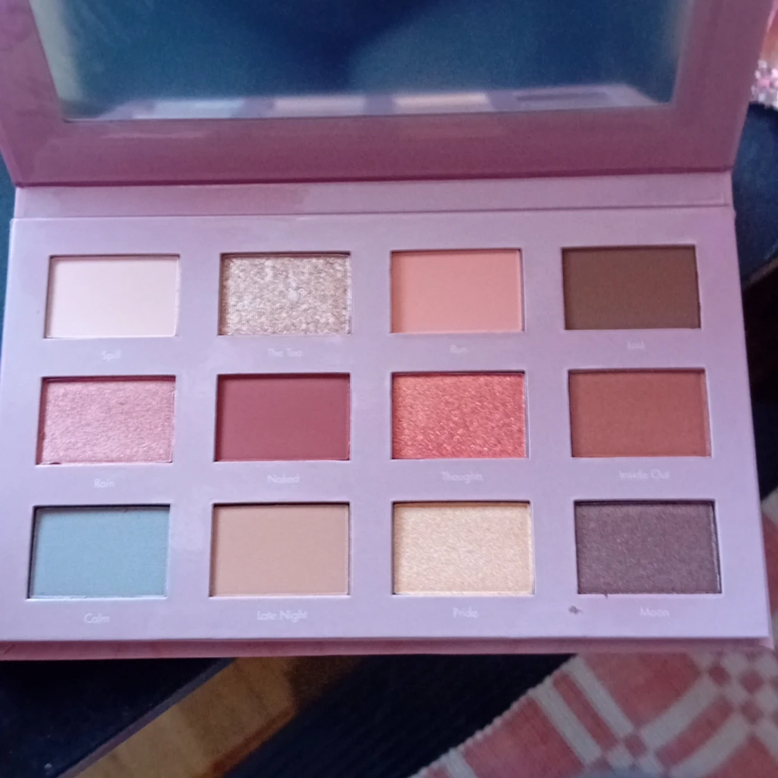 SÄLJER HICKHAPS ÖGON SKUGGSPALETT NY & OANVÄND ! - 90