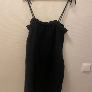 Klänning  - 👗