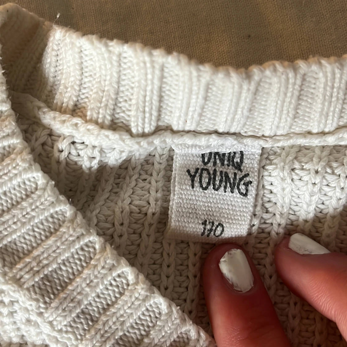 Vitt stickad tröja  - 90