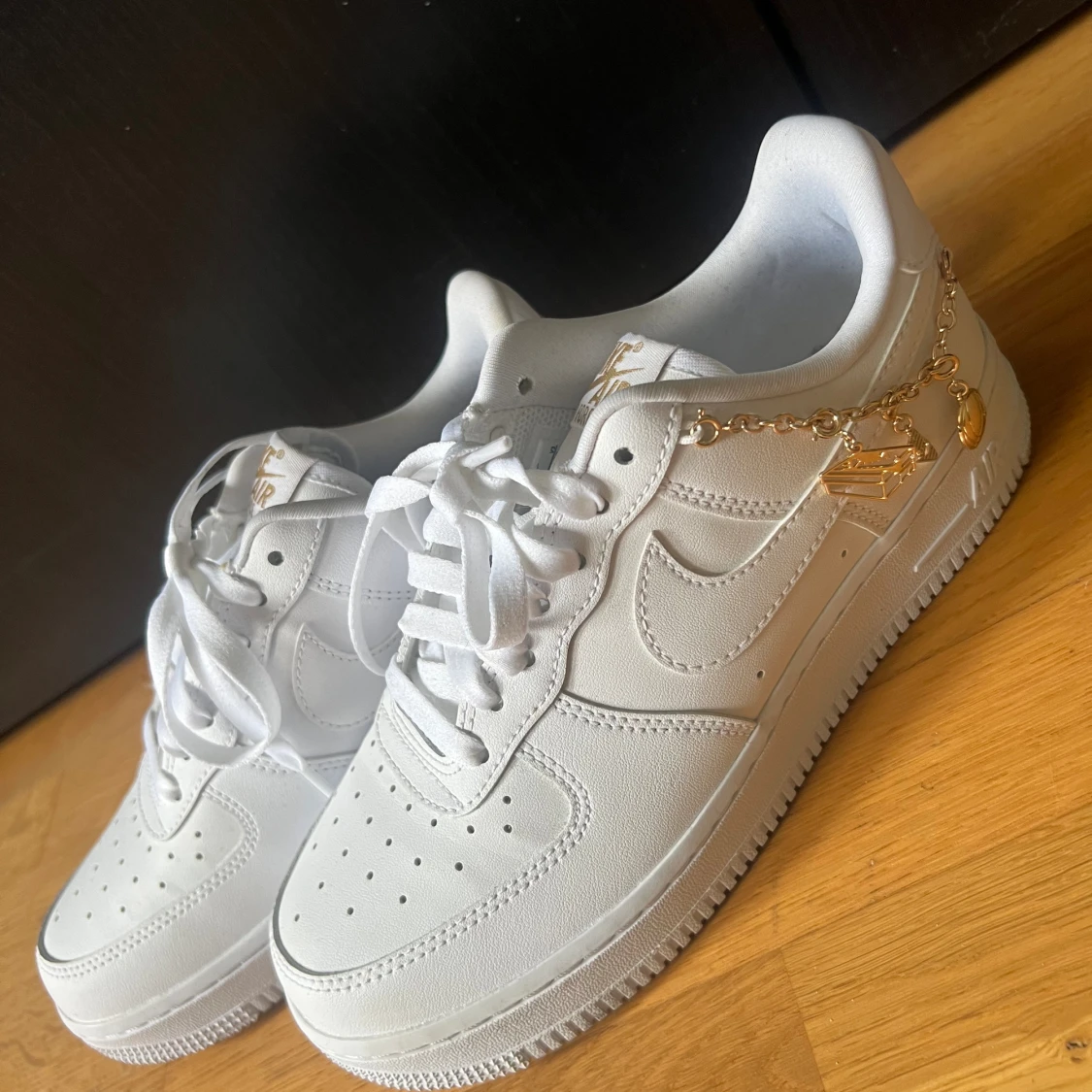 Nike air force charm - 90
