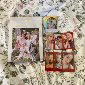 Twice More&More album - Säljer More&More albumet.  Fotoalbum och 6 st pc. Dma för frågor🌷✨🌱🦋