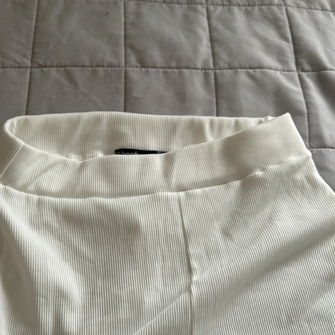 Ett par jätte fina och bekväma kostym byxor fast i thights material  - 91