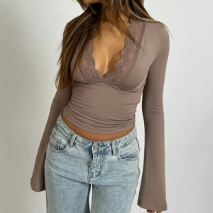 oanvänd tröja från Venderbys - helt oanvänd tröja från Venderbys, har bara testat🙏🏻 storlek xs/s