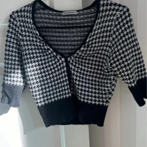 Bolero - Super söt bolero i fint skick💕