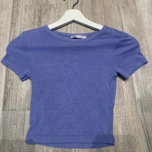 Zara topp/tshirt - Aldrig använd!