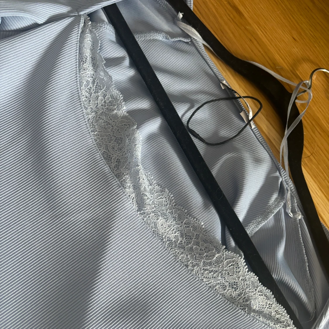 Ljusblå tröja - 90