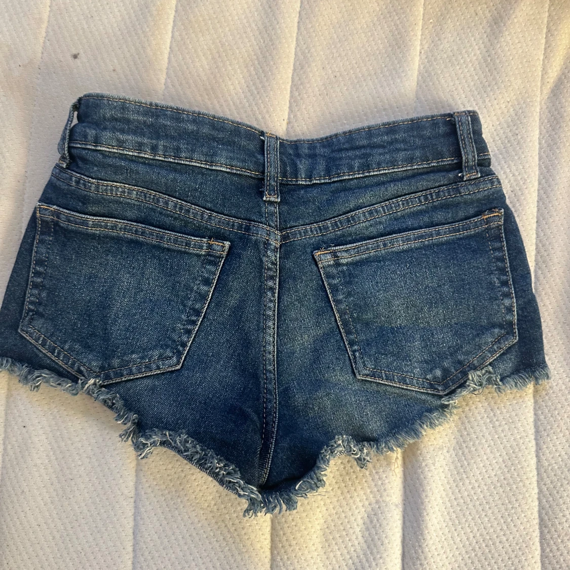 Skitsnygga jeans shorts  - 91