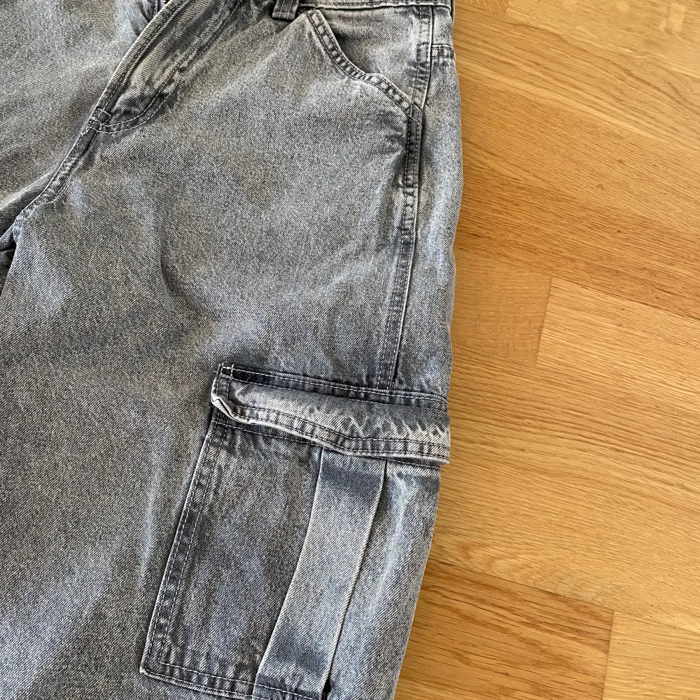 Mycket bra skick och kvalitet Använda fåtal gånger. Jeans & Byxor.