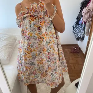 Jätte söt sommar klänning