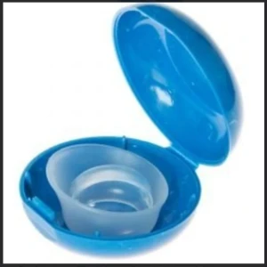 Femcap (aldrig använt , nytt) - Femcap , har aldrig använt eller testat. Använder annat.  Nypris 995 kr.  Ett cervix pessar som även kan användas som menskopp. Sköter man det håller det livet ut. 