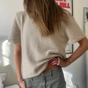 Soft Goat tshirt!  - Lägger upp igen pga den blev såld men säljaren drog sig ur 💓(bilderna är från förra säljaren!)  kostar 2200kr ny men är i toppenskick utan fläckar osv. Ser folk sälja dessa här på plick för typ 1700, men jag säljer för 760 👊💘