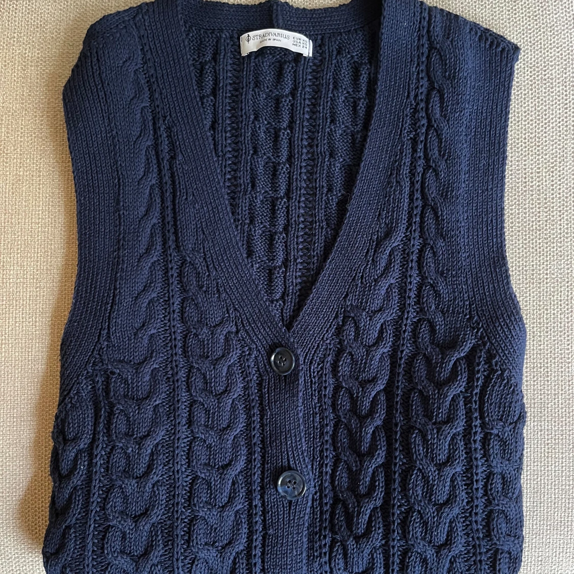Kabelstickad väst - 90