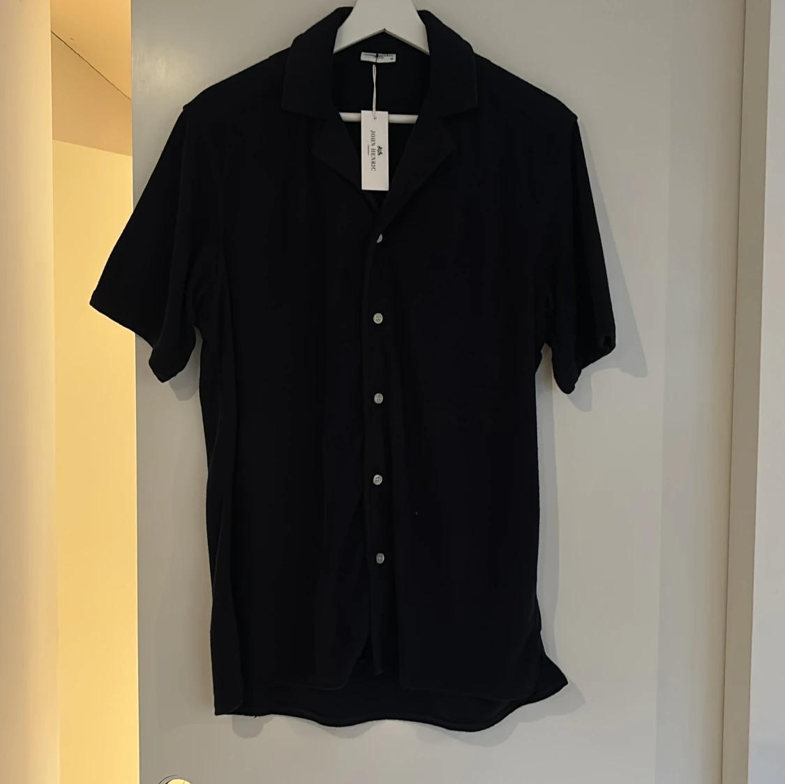 Oanvänd John Henric frotté skjorta