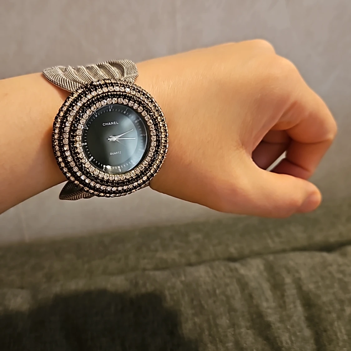 Vacker klocka, men batteriet måste bytas