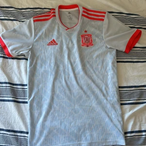 Spanien fotbollströja - Storlek S