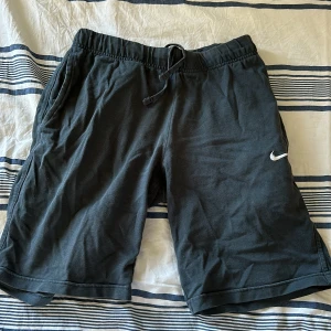 Nike shorts - Storlek S