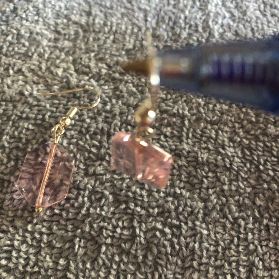 Babyrosa örhängen - 90