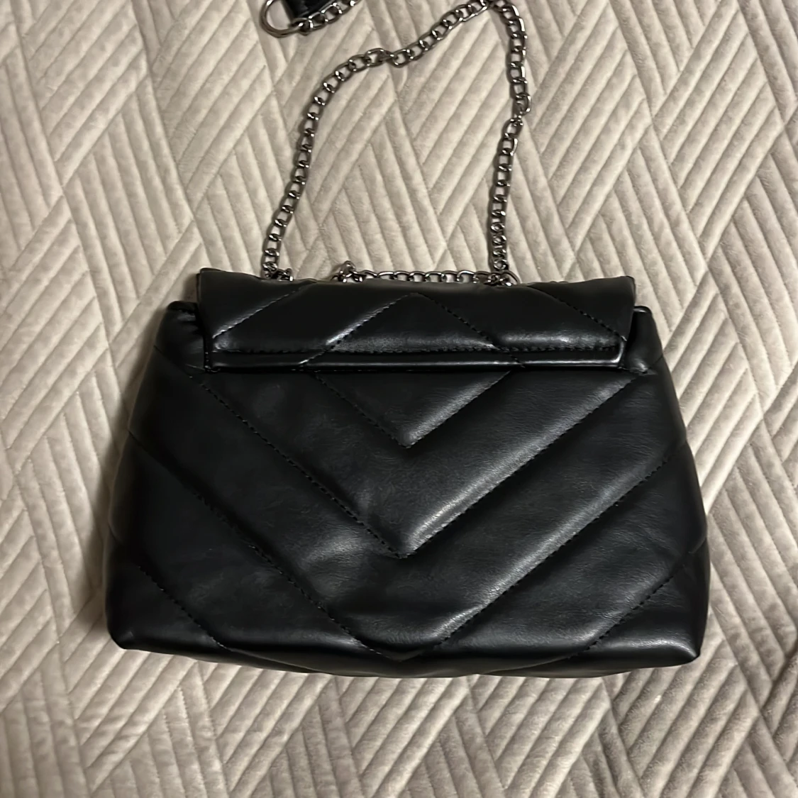 Svart handväska  - 90