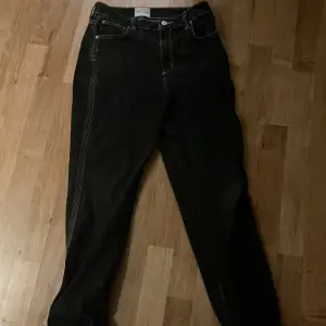 Ett par feta jeans storlek 29 94high-slim 