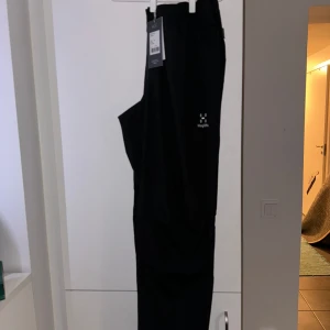 Haglöfs byxor nya  - Helt nya haglöfs i storlek XL  Med alla lappar kvar. 